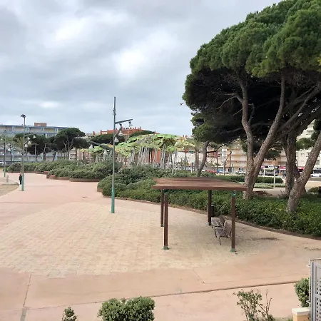 Pineda 1a Linea De Mar & Parking Apartment La Pineda